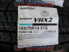 During negotiations
BRIDGESTONE (Bridgestone)
BLIZZAK
VRX2
165 / 70R14