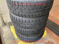 TOYO
OBSERVE
GARIT
GIZ
185 / 65-14
Four
Tire only