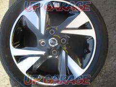 Nissan genuine
Days Rooks genuine wheels only sold