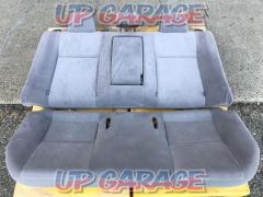 Toyota genuine
160 series axio
Genuine rear seat
[
Arm rested
]