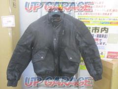 KOMINE
LIVE
to
RIDE
RIDE
to
LIVE
Leather jacket