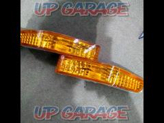 TOYOTA
Mark Ⅱ
Late version
Genuine front turn signal lens