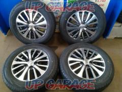 NISSAN
Serena / C26
Highway Star
Late version
Original wheel
+
YOKOHAMA
BluEarth
RV-02
Current Serena (C28) size with new domestic special price tires!