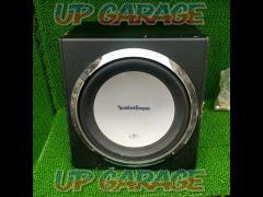 Rockford
P1S4-12
[Cost performance to excellent entry model
12 inches of 4ΩSVC specification
basic subwoofer