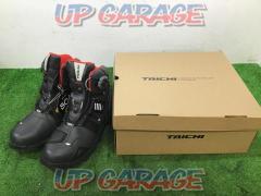 RS
TAICHI
(RSS010) Combat shoes