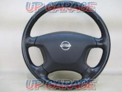 Genuine Nissan genuine leather steering wheel ■E51
Elgrand