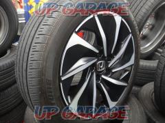 HONDA
ZE4/Insight
EX
Black style original wheel
+
BRIDGESTONE
TURANZA
ER33