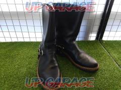 70's
Vintage genuine leather
Vintage
Engineer boot
Super beautiful goods
Ring boots
Vibram sole
Size (approximately 28 to 29 cm)