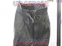 PLICANA
Genuine leather
Purikana
Leather
Pants
3L:77