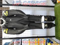 [
RS
Taichi

NXL207
Earl S. Taichi
Leather suits
black
L/52