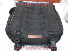 HenlyBegins (Henry Begins)
DH-757
Seat bag PROⅡ
S size capacity approximately 20-26L
