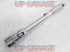 TONE (Tone)
Spinner handle (total length 300mm) & 27mm socket included
Drive angle 12.7mm (1/2 inch)