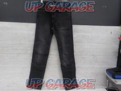 KOMINE (Komine)
KV jeans
07-742
Size: L (32)