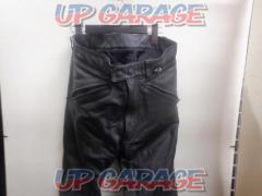 DAINESE
Leather pants