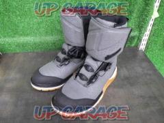 ICON
ALCAN
WP
CE
BOOTS
Size 26.5cm