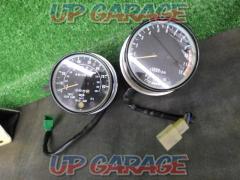 KAWASAKI Kawasaki
Genuine speedometer (mileage notation)
Tachometer set
Z750LTD removal