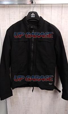 Size: M
Triumph
Nylon jacket (autumn/winter)