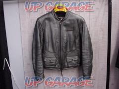 HarleyDavidsonSize:M
Leather jacket