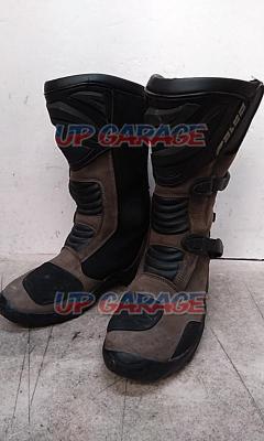 Size: 40 (about 25 cm)
FALCO
MIXTO
3
ADV Touring Boots