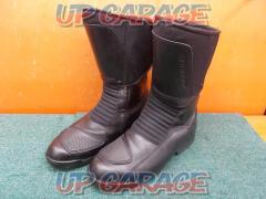 Size: 42 (about 26.5 cm)
BMW
GORE-TEX (Gore-Tex)
Leather boots