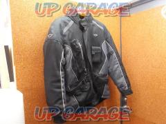 Size: L
hit-air (hit air)
Jacket with airbag