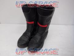 SPEED
BIKERS
Riding boots
B1006
Size: 40