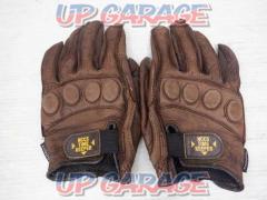 KADOYA
Leather Gloves
Size unknown