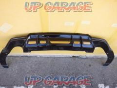 ROWEN
Rear diffuser
1L012R00
IS
F Sport
Late version
GSE31/AVE31/ASE30