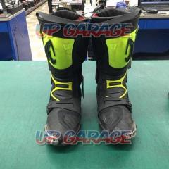 FORMA racing boots
ICE
PRO
Size: 44