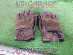 FUEL
RODEO
Leather Gloves