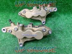 [KAWASAKI]
TOKICO 6POT brake caliper
Left and right
Mounting pitch 90mm
ZRX1200R
Remove from the year unknown