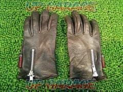 M size
DEGNER (Degner)
Leather Gloves
black
*For spring/autumn
