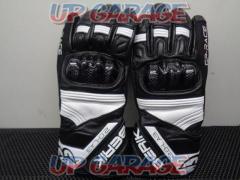 BERIK
Goat Leather Racing Gloves
G-175102-BK
S size