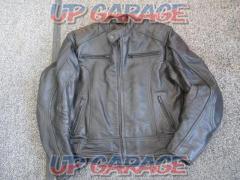 GOOD
LUCK
Single leather jacket
black
L size
