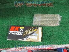 EK
CHAINEK525ZV-X(GP
GP)
gold
Seal chain
110 link
Caulking type
Unused item