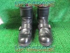 KADOYA Black Ankle
Leather riding boots
Size: 28.5cm