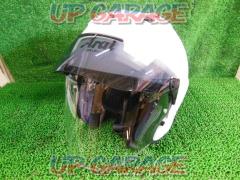 AraiVZ-RAM
PLUS
Jet helmet
Glass White
Size: XL (61-62cm)
