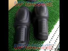 Unknown Manufacturer
Knee
Protector