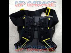 Size: Free
RSTaichi
TRV 067

TECCELL separate
Chest protector (button type)
