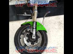 KAWASAKI
Genuine modified front suspension
ZXR250R
Used with Barrios II / ZR250B