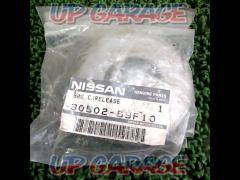 Genuine Nissan release bearing 30502-69F10