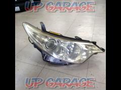 Toyota genuine
50 system Estima
Genuine driver's side headlight for the early model