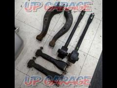 Nissan genuine
Genuine rear arm set (upper/traction rod/tension rod)