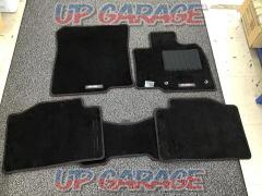 Notebook/E13
NISMO for cold regions
Floor mat