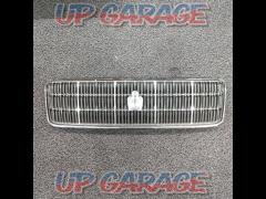 Crown/15 series TOYOTA
Genuine front grille