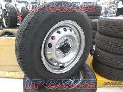 Daihatsu
Hijet genuine steel wheels + BRIDGESTONE
ECOPIA
R 710 A