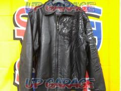 Not yet released in Japan! AVIREX
Dragon Tracker
Leather jacket
A miracle piece! Extremely rare vintage!
