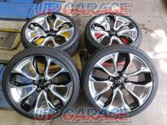 LEXUS
LC 500 h
S package genuine wheels + DUNLOP
SP
SPORTMAXX
050
DSST