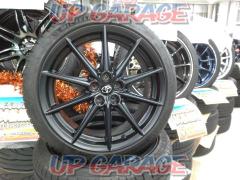 TOYOTA (Toyota original)
GR86
ZN8
RZ grade genuine wheels + MICHELIN
PILOT
SPORT4