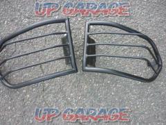 Unknown Manufacturer
Tail lamp guard